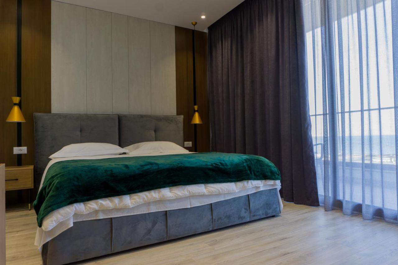 Hotel Morfeus Durrës Kültér fotó