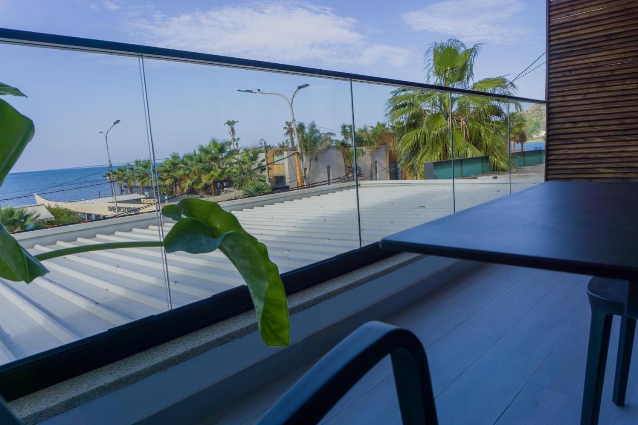 Hotel Morfeus Durrës Kültér fotó