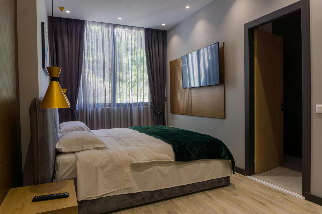 Hotel Morfeus Durrës Kültér fotó